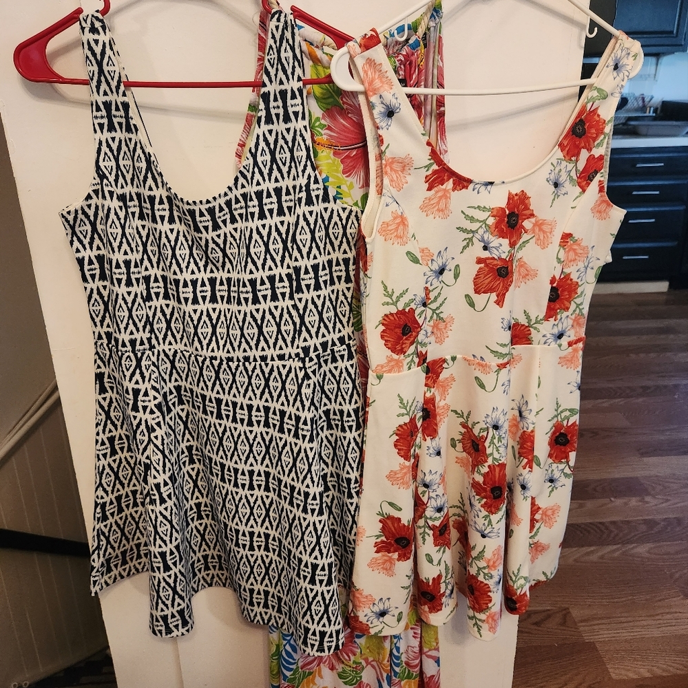 Lot of 3 dresses